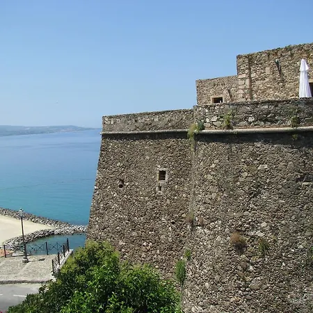 Daire Olga Pizzo (Calabria)